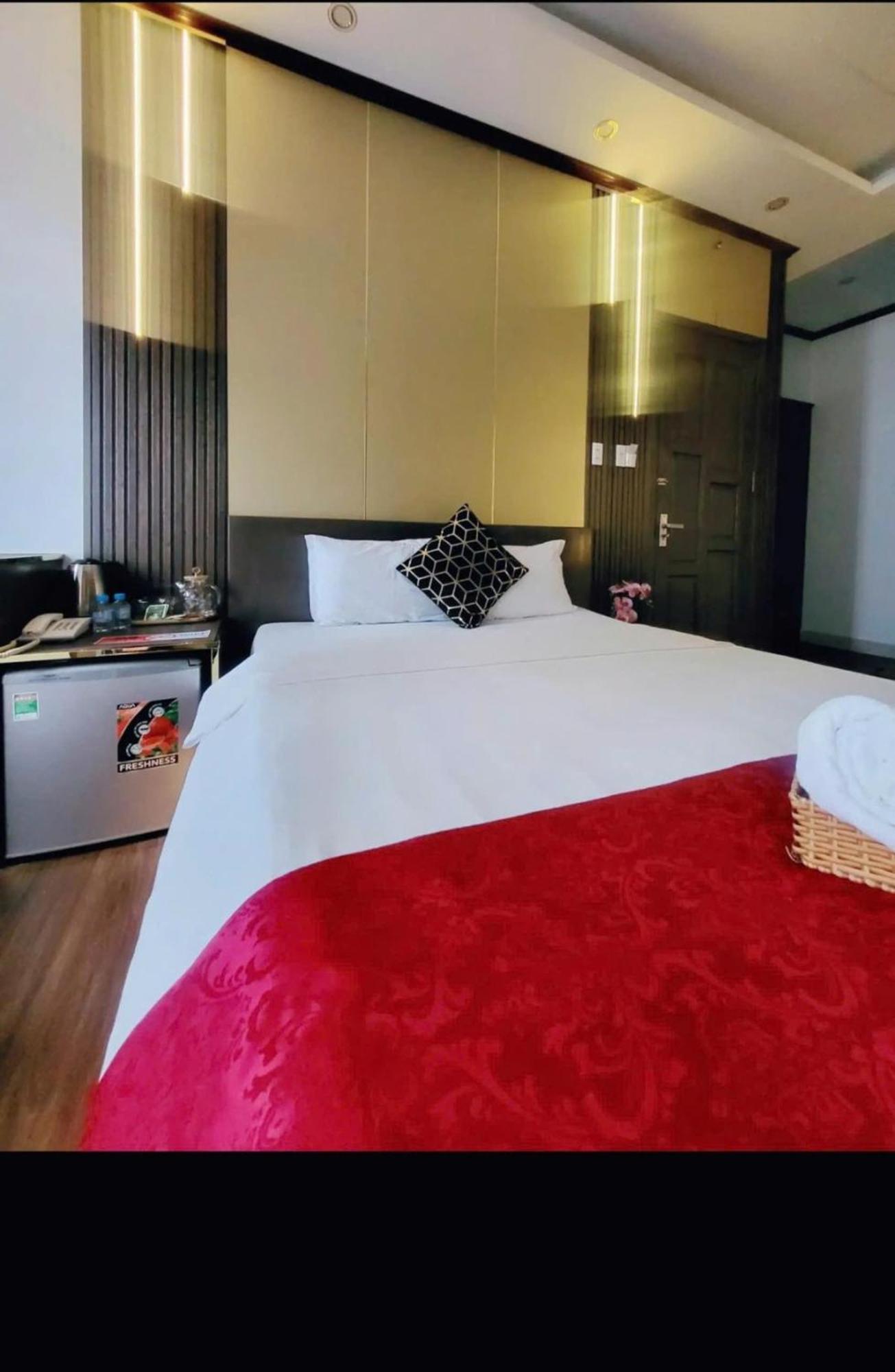 Phương Ánh Hotel Vung Tau Esterno foto