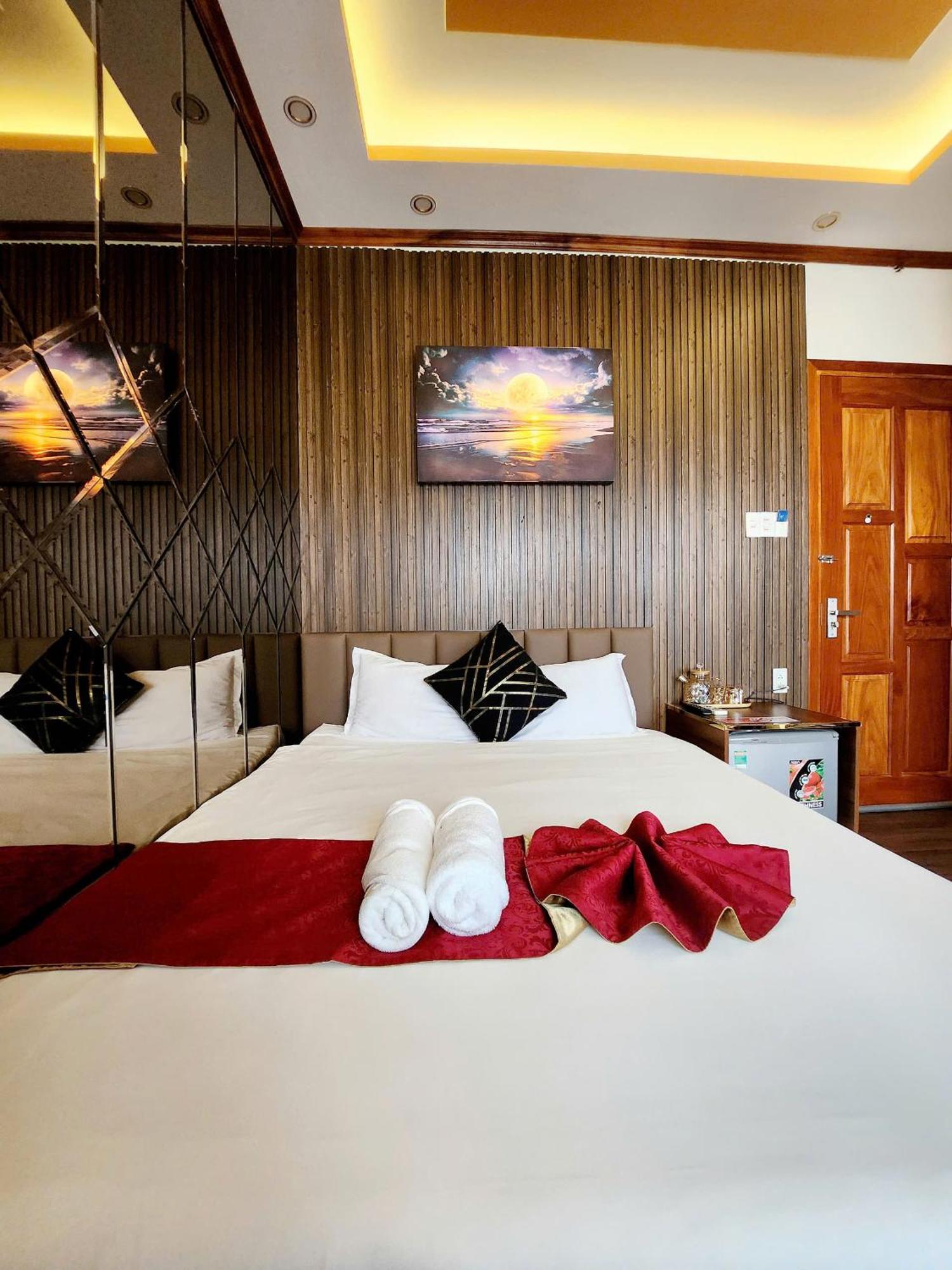 Phương Ánh Hotel Vung Tau Esterno foto