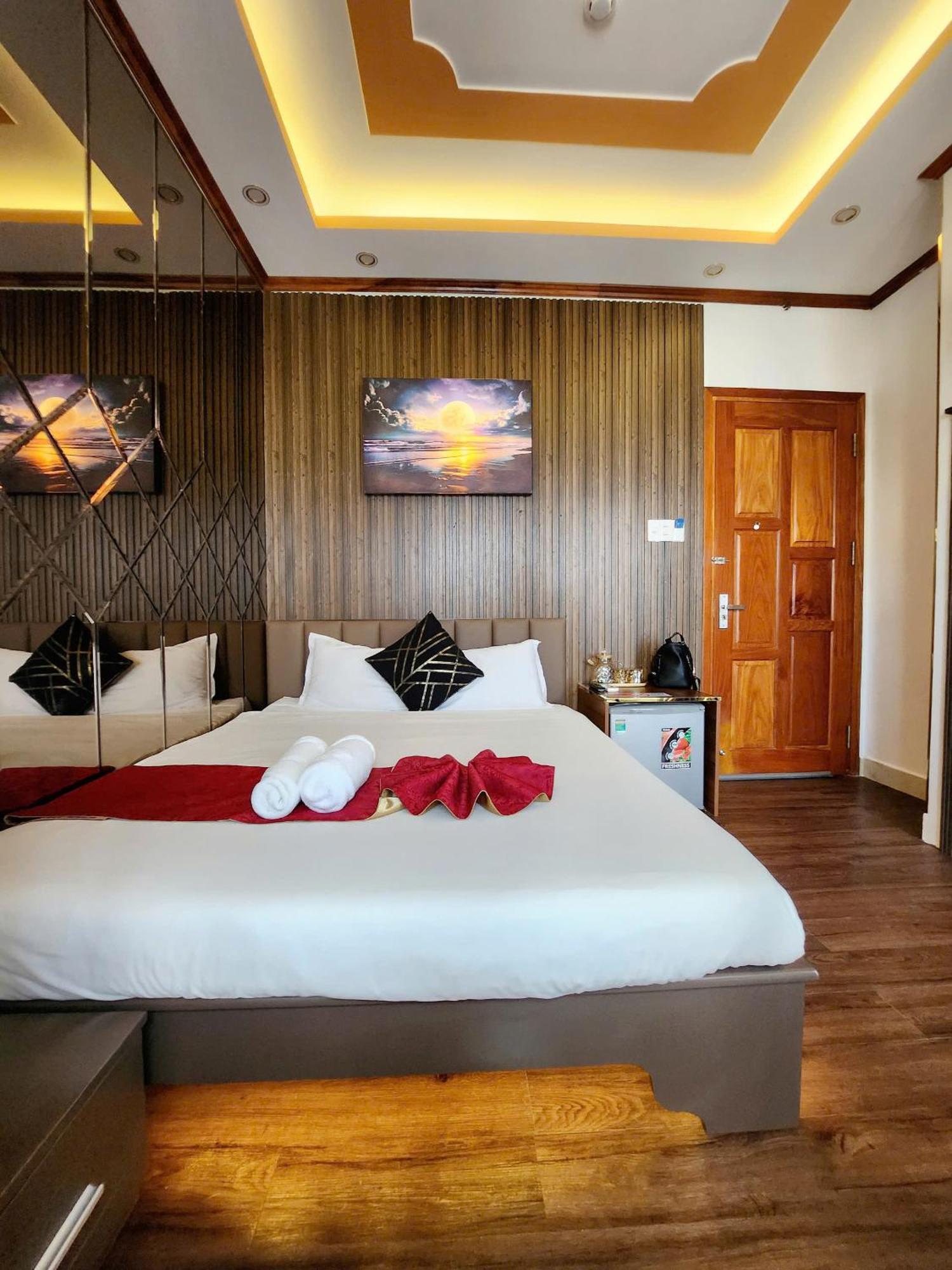 Phương Ánh Hotel Vung Tau Esterno foto